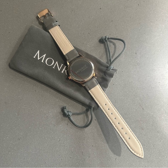 MONROÉ Classique Watch - Picture 4 of 6